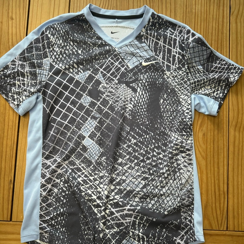 Nike tennis shirt